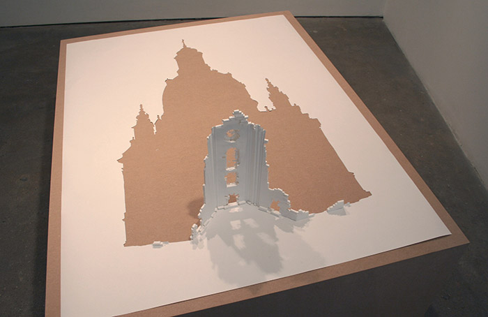 120 gsm acid free paper, and glue. 133 x 99,5 x 33 cm